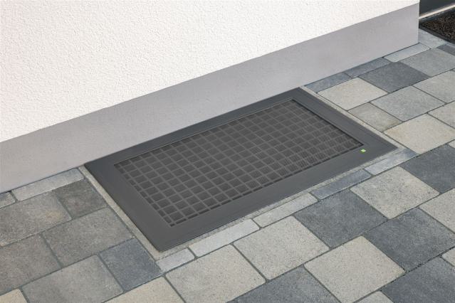 Insektenschutz für Keller-Licht-Schacht